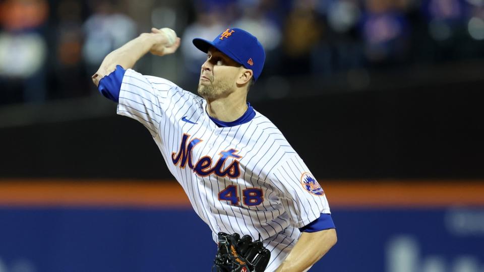 October 8, 2022;  New York, New York, United States;  New York Mets starting pitcher Jacob deGrom (48) throws a pitch in the first inning during Game 2 of the Wild Card Series against the San Diego Padres for the 2022 MLB Playoffs at Citi Field.  Mandatory Credit: Mike Dinovo-USA TODAY Sports