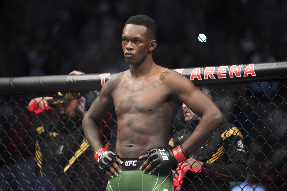 FILE – Israel Adesanya prepares to fight Jared Cannonier in a middleweight title bout at UFC 276 mixed martial arts event on Saturday, July 2, 2022 in Las Vegas.  Adesanya has already lost twice to Alex Pereira, only in their former career as kickboxers.  Adesanya has since become one of the best fighters in the UFC and puts his middleweight title on the line against Pereira in the main event of UFC 281 on Saturday, November 12 at Madison Square Garden.  (AP Photo/John Locher, File)