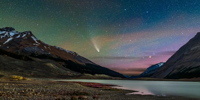 Comet NEOWISE (C/2020 F3) on July 27, 2020, from the Columbia Icefields (Jasper National Park, Alberta) from Toe on the Glacier parking lot looking north over Lake Sunwapta, formed by the summer meltwater of the Athabasca Glacier. 
